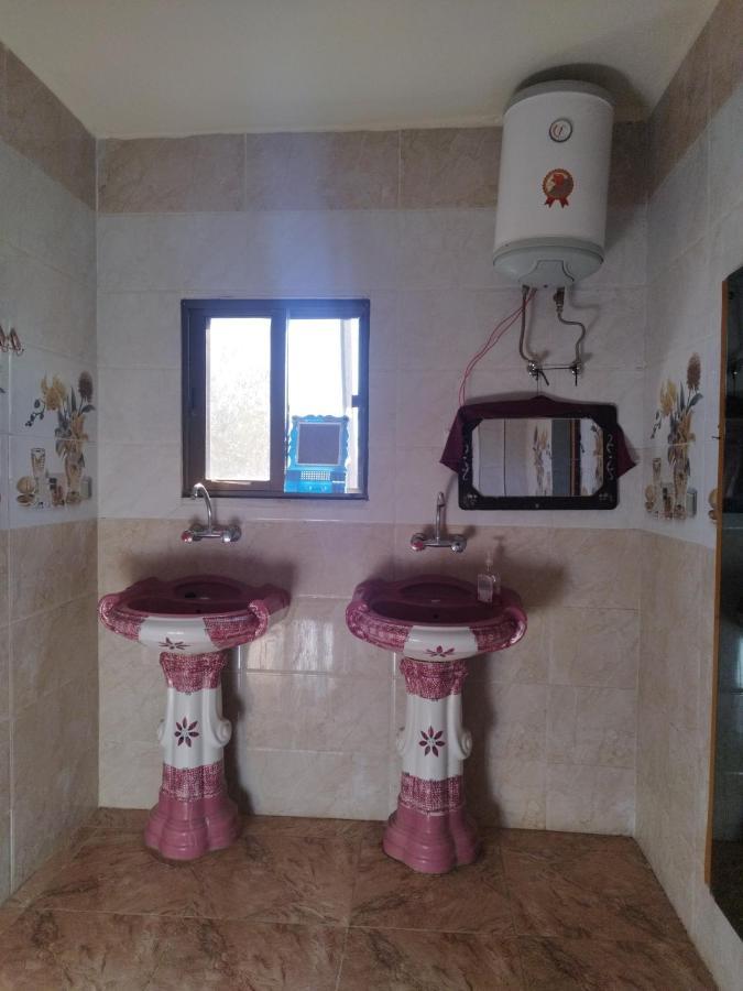 Private Room With Cultural Experience And Great Landscapes Sirfa 外观 照片