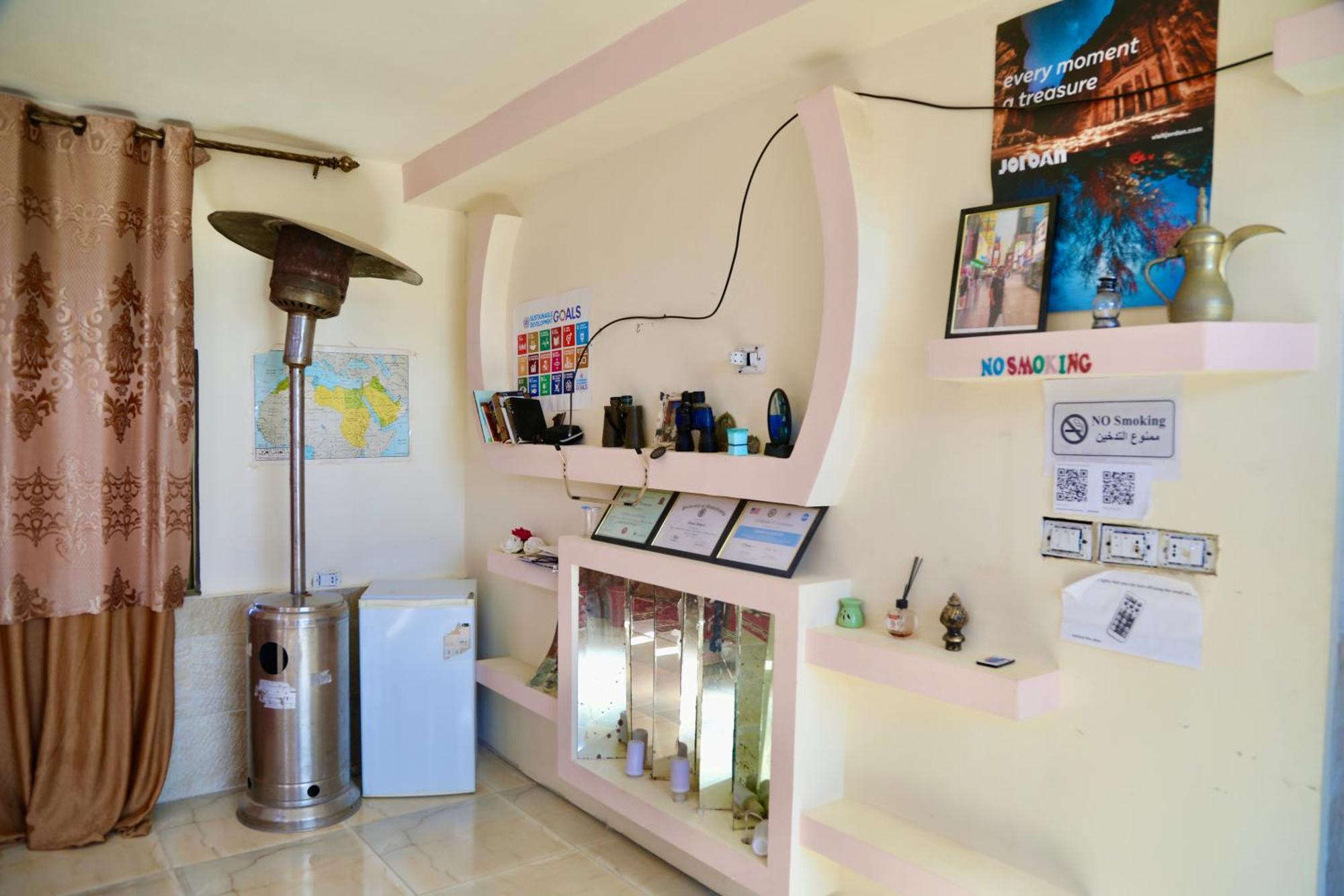 Private Room With Cultural Experience And Great Landscapes Sirfa 外观 照片